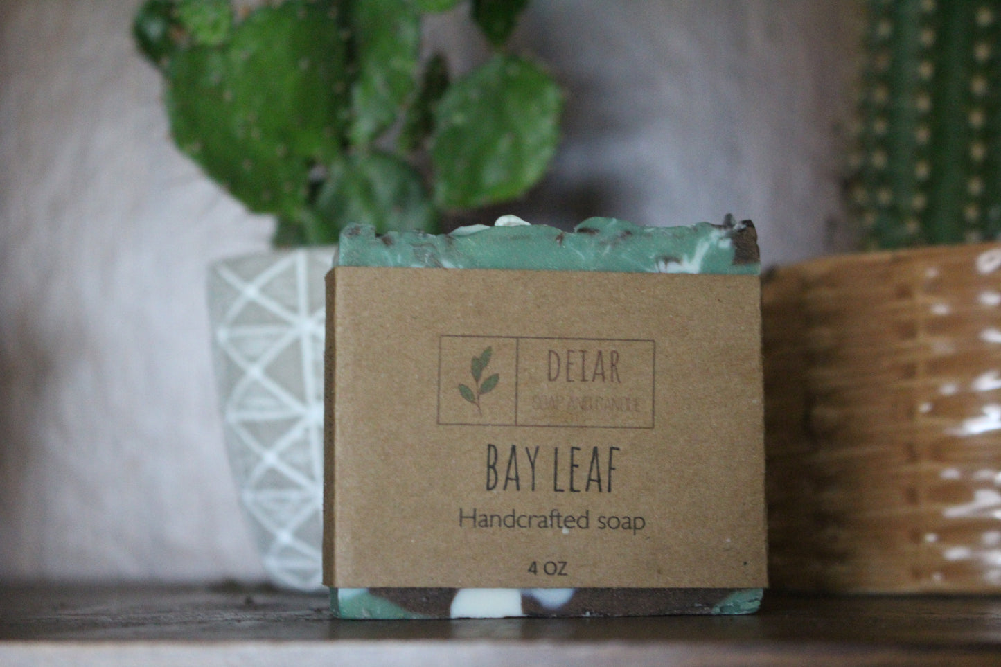 Charcoal bay leaf